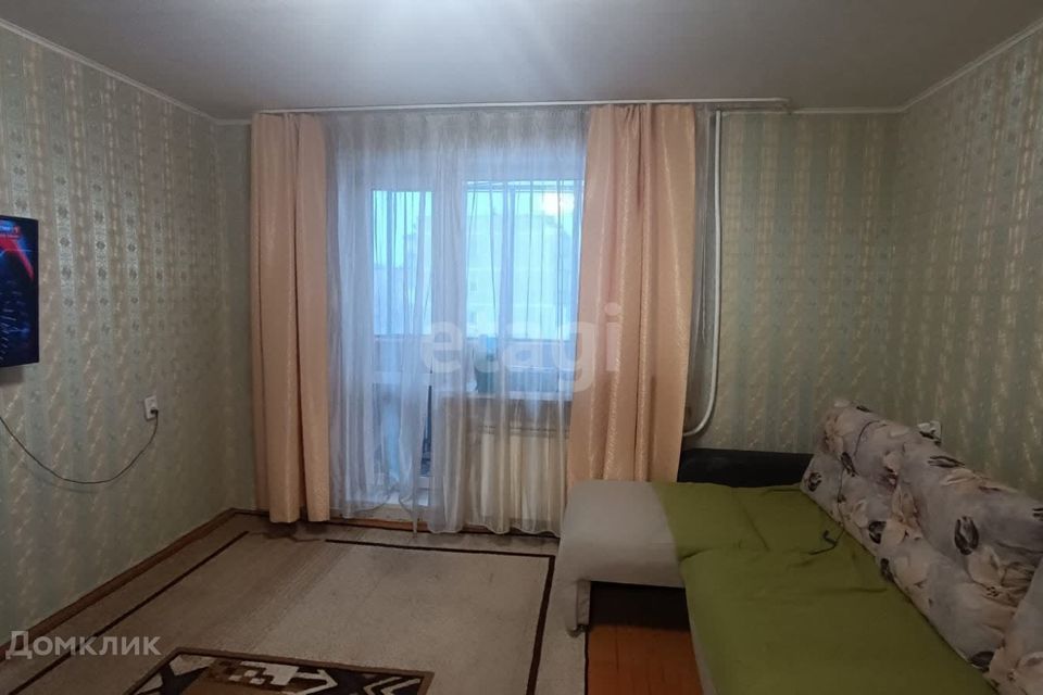 Продаётся 2-комнатная квартира, 42.7 м²