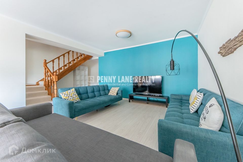 Сдаётся 3-комнатная квартира, 142 м²