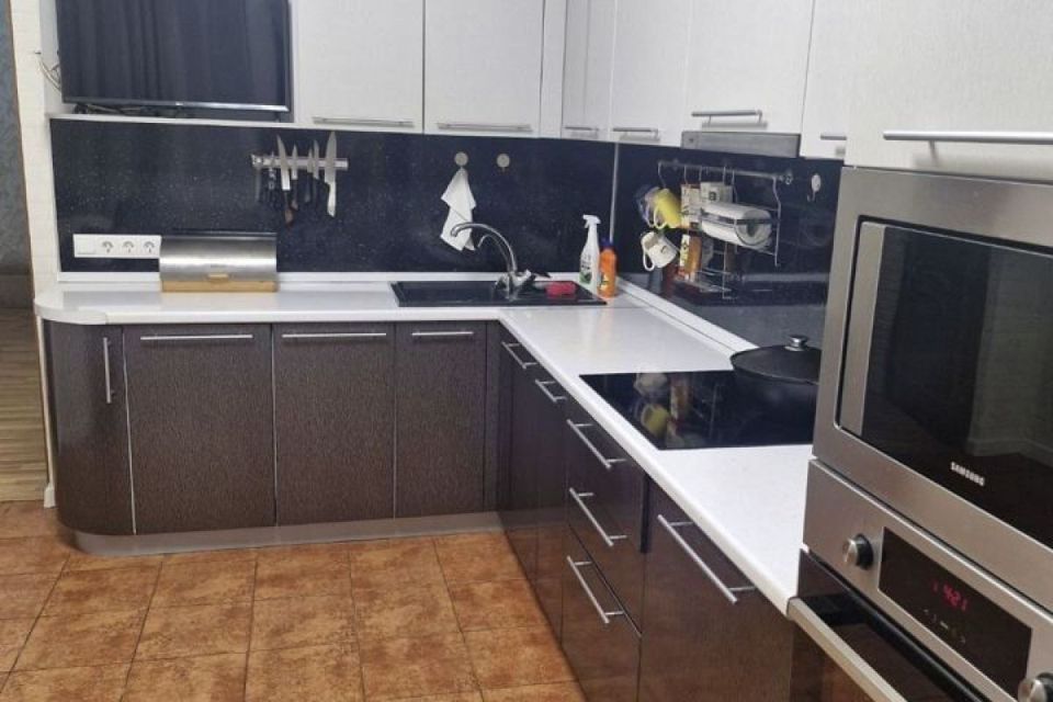 Продаётся 2-комнатная квартира, 80 м²