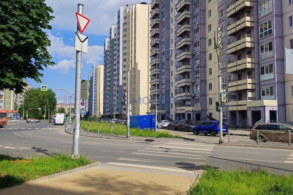 Продаётся 1-комнатная квартира, 41.7 м²