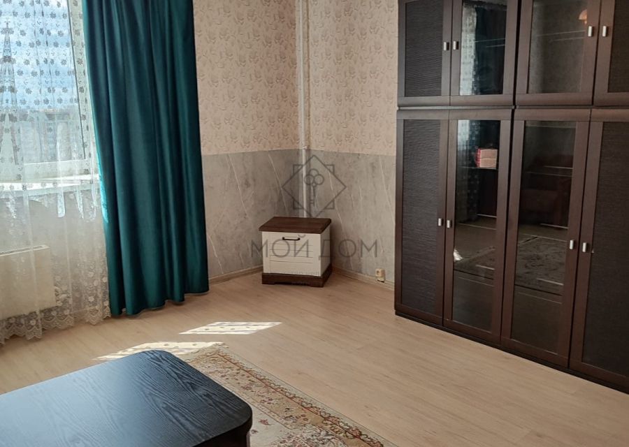 Сдаётся 2-комнатная квартира, 60 м²