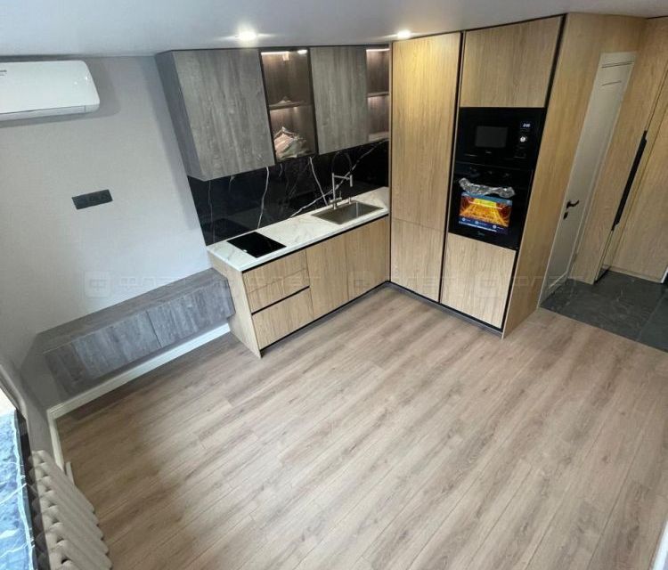 Продаётся комната в 1-комн. квартире, 18 м²
