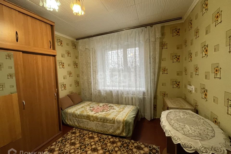 Продаётся комната в 1-комн. квартире, 194.3 м²