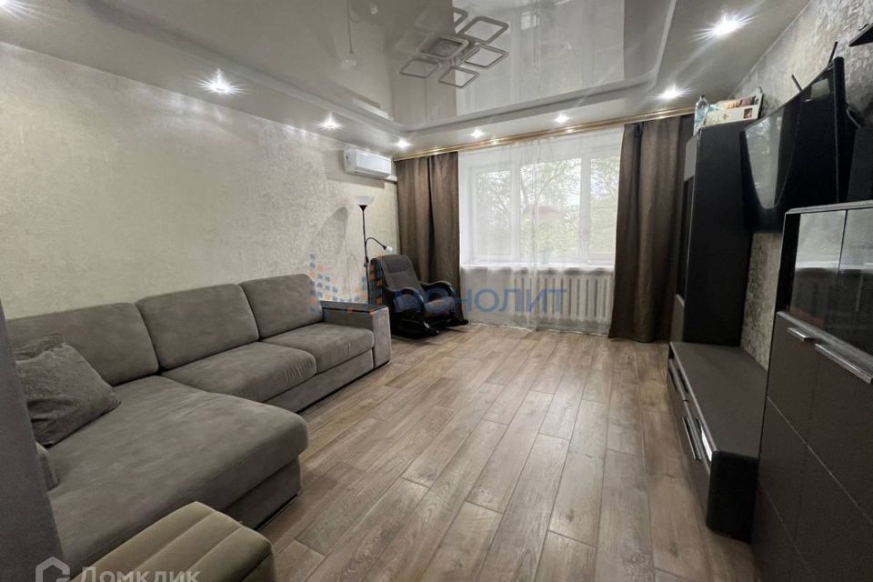 Продаётся 3-комнатная квартира, 59.9 м²