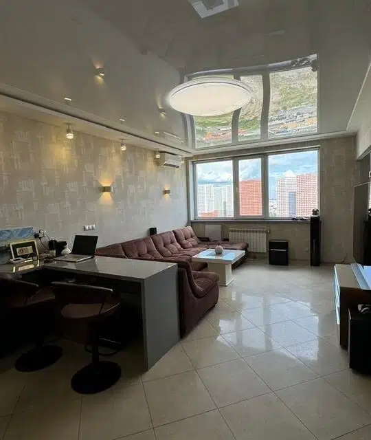 Продаётся 1-комнатная квартира, 50 м²