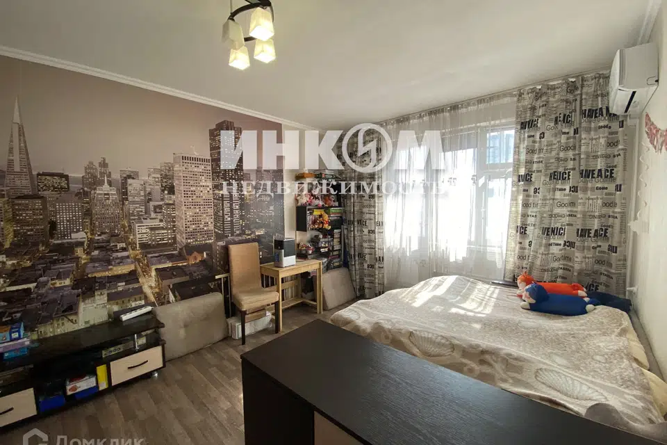 Продаётся 1-комнатная квартира, 38.1 м²