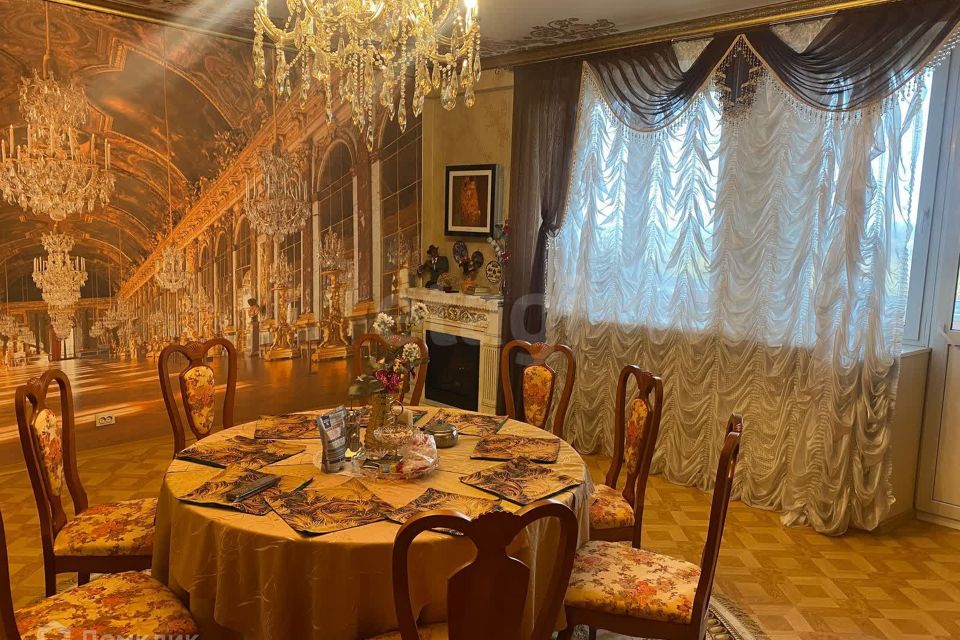 Сдаётся 3-комнатная квартира, 110 м²