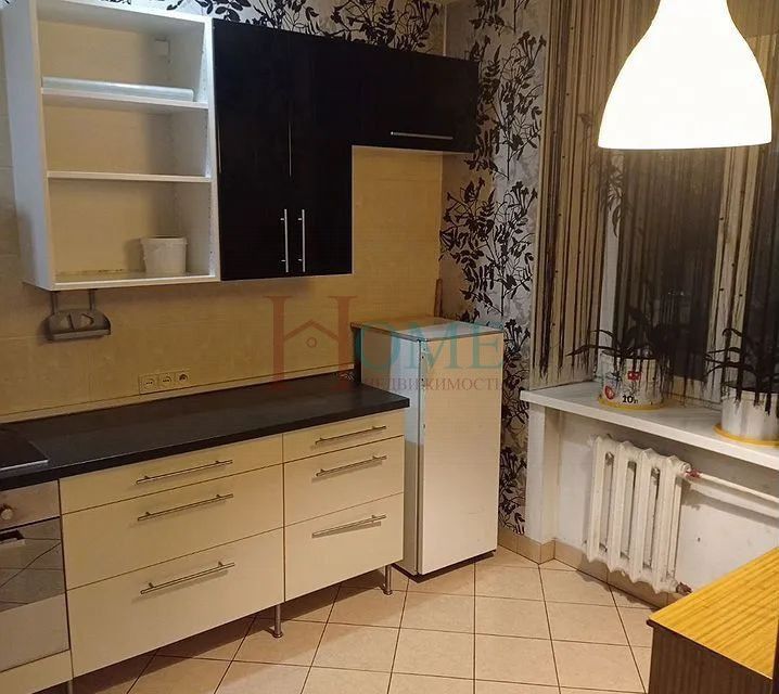 Сдаётся 2-комнатная квартира, 57 м²