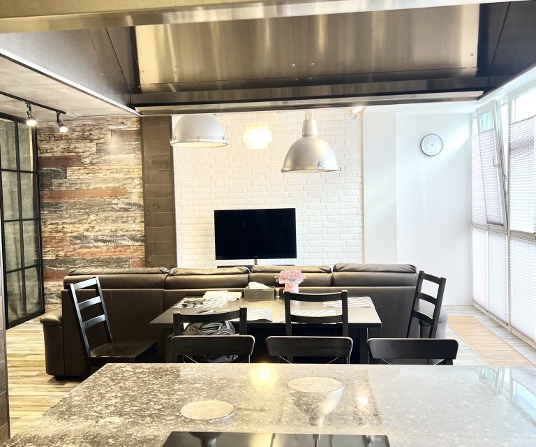 Сдаётся 2-комнатная квартира, 95 м²