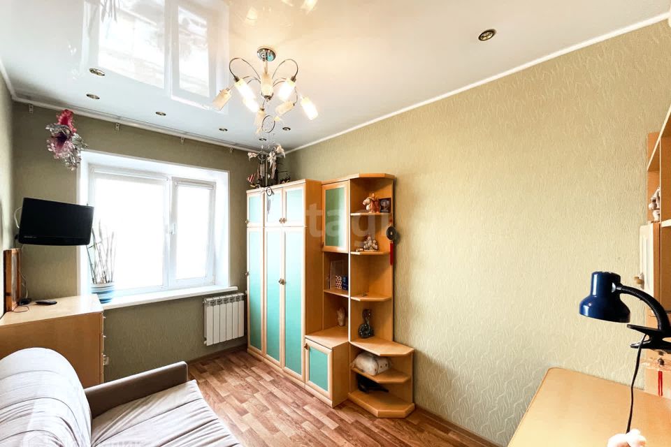 Продаётся 3-комнатная квартира, 71.9 м²