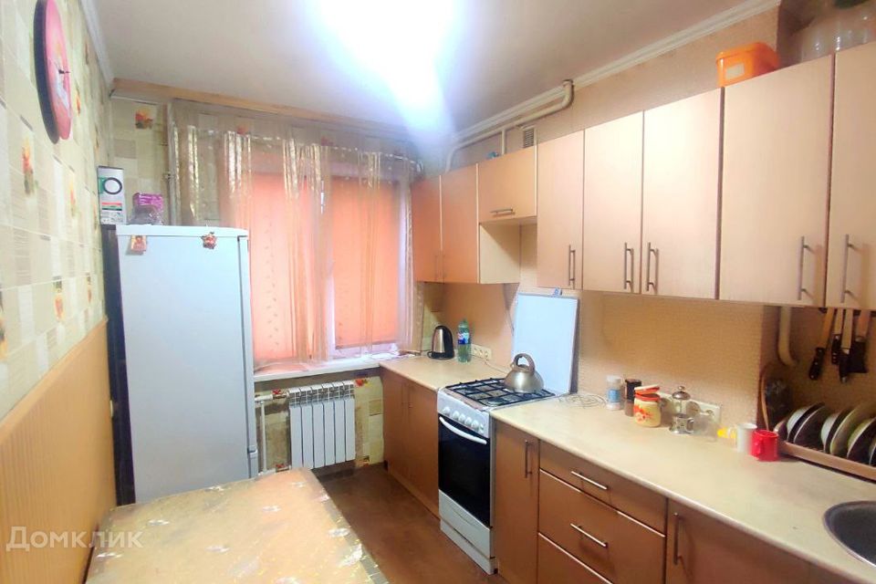 Продаётся 3-комнатная квартира, 62.8 м²