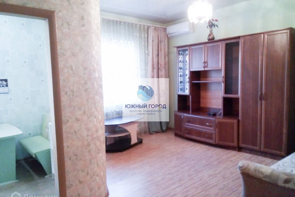 Продаётся 1-комнатная квартира, 44.5 м²