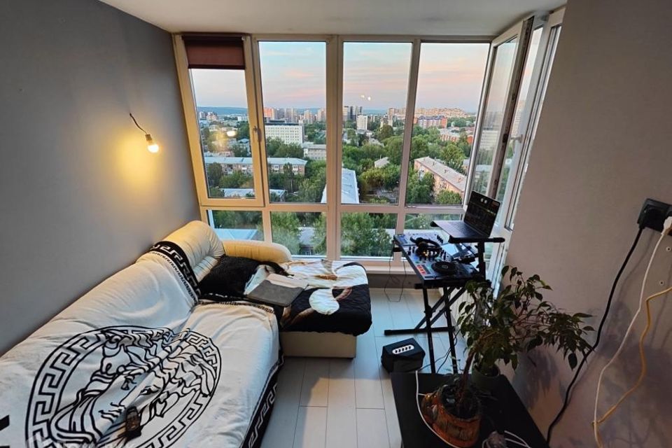 Продаётся 1-комнатная квартира, 47 м²