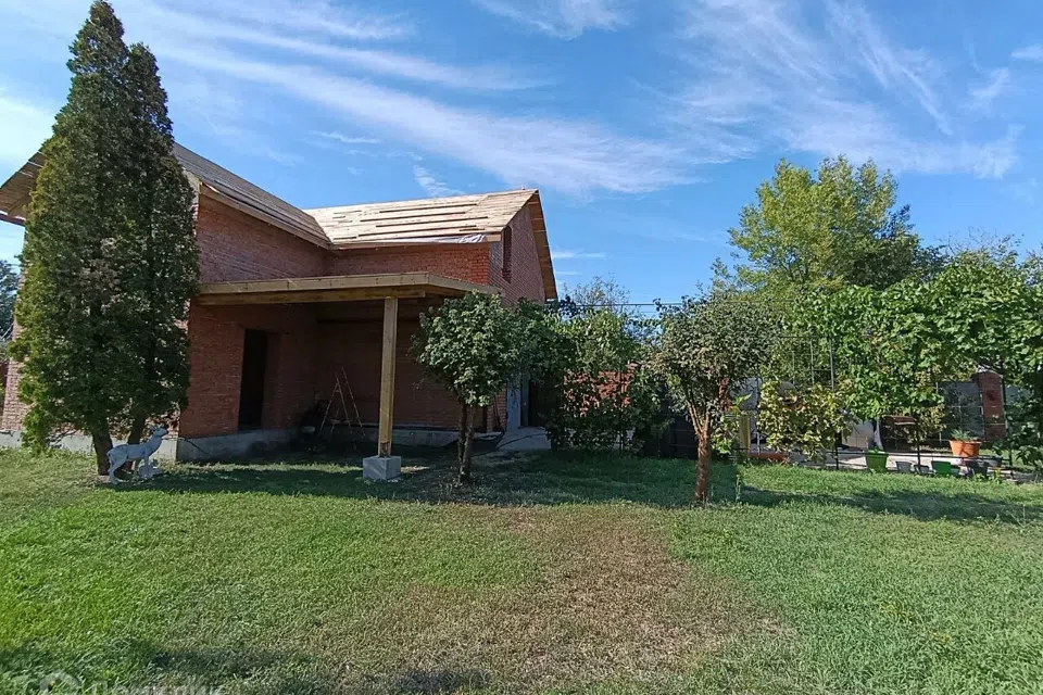 Продаётся 2-этажный дом, 150 м²