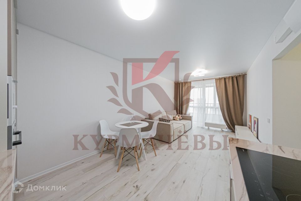 Сдаётся 2-комнатная квартира, 55.5 м²