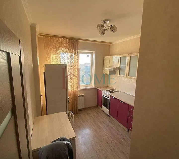 Сдаётся 1-комнатная квартира, 35 м²