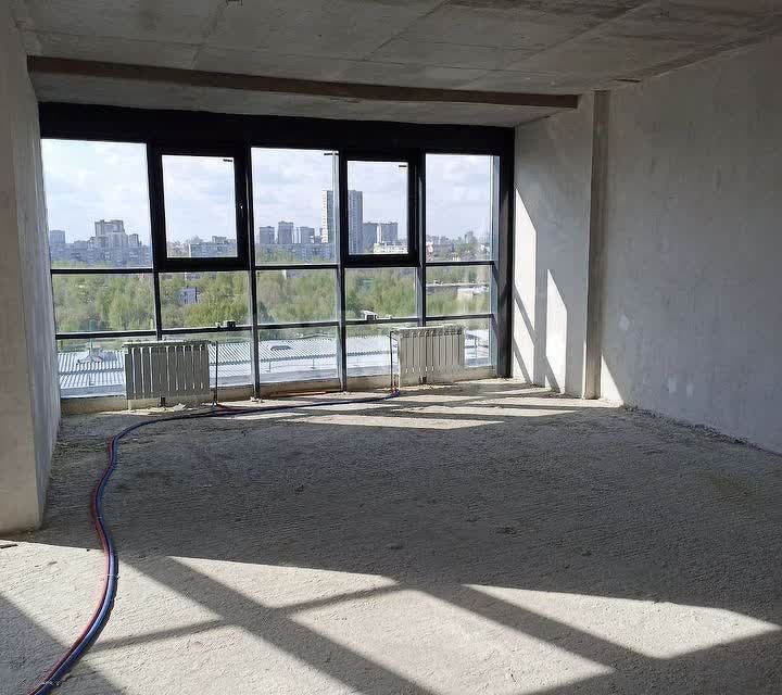 Продаётся 3-комнатная квартира, 140 м²