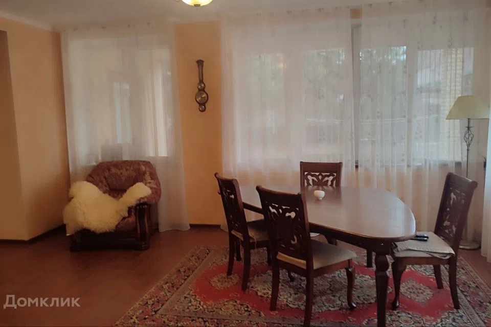Продаётся 2-этажный дом, 364.4 м²