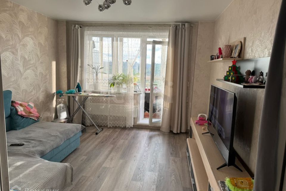 Продаётся 1-комнатная квартира, 41.3 м²