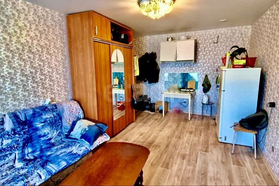 Продаётся комната в 1-комн. квартире, 18.1 м²