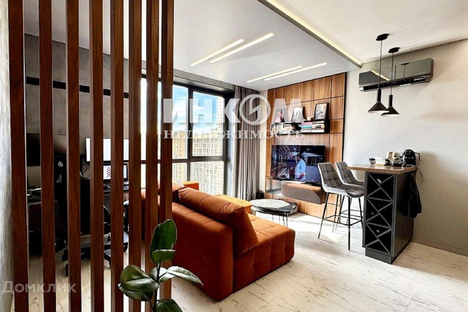 Продаётся 1-комнатная квартира, 46 м²
