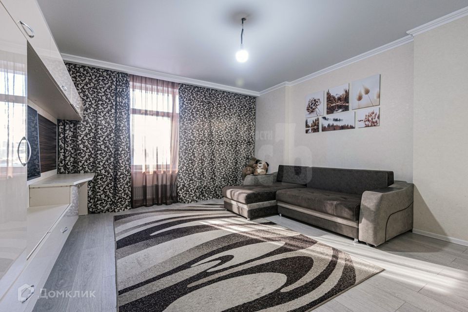 Продаётся 3-комнатная квартира, 90.1 м²