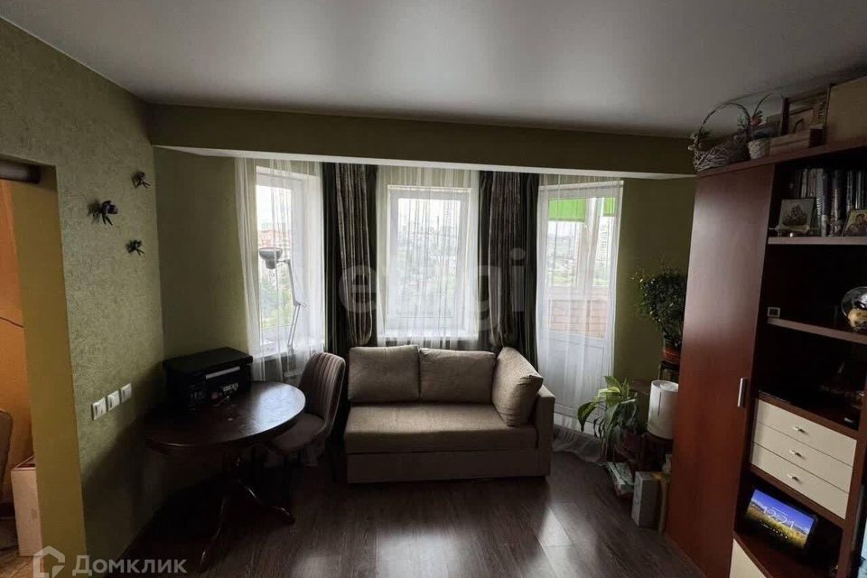 Продаётся 1-комнатная квартира, 40.4 м²