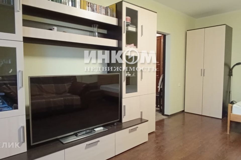 Сдаётся 1-комнатная квартира, 42 м²