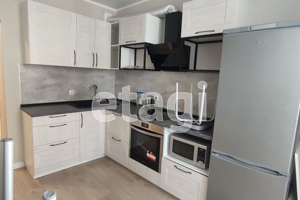 Сдаётся 1-комнатная квартира, 37 м²