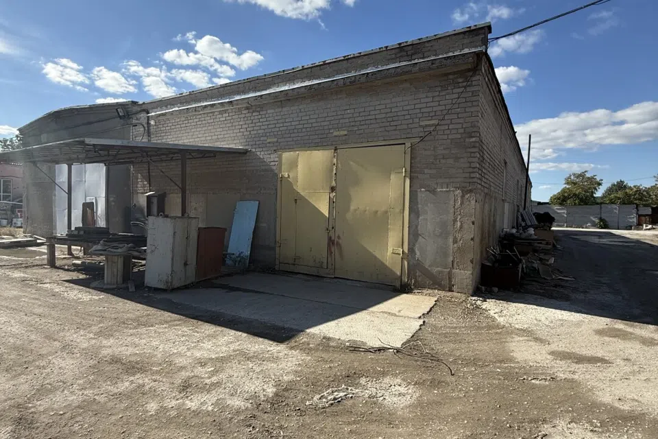 Сдаётся производственное помещение, 400 м²