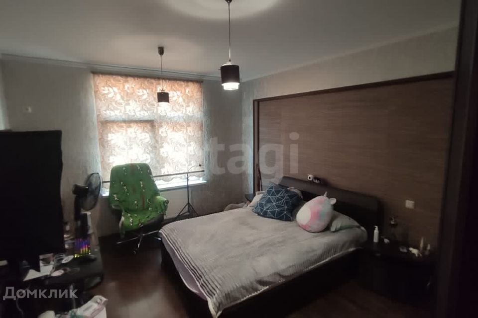 Продаётся 2-комнатная квартира, 79 м²