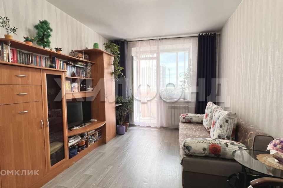 Продаётся 1-комнатная квартира, 37.2 м²