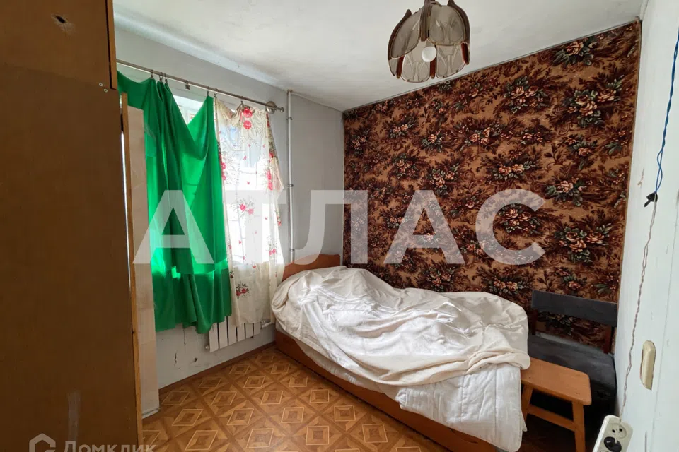 Продаётся 3-комнатная квартира, 44 м²