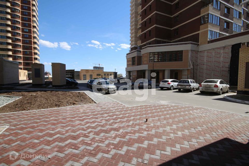 Продаётся 2-комнатная квартира, 45.6 м²