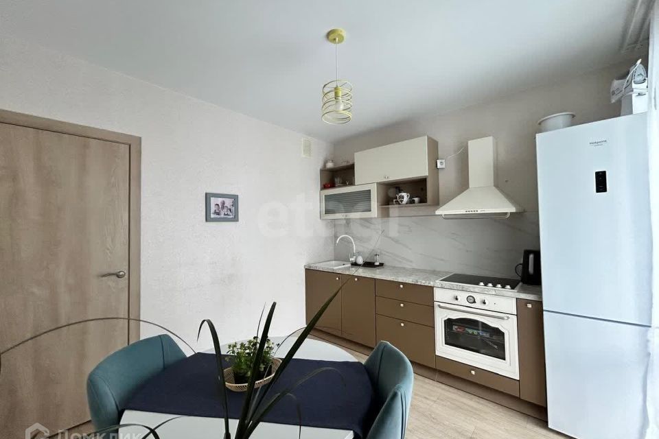 Продаётся 2-комнатная квартира, 59.5 м²