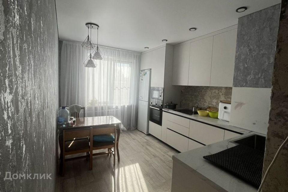 Продаётся 3-комнатная квартира, 64 м²