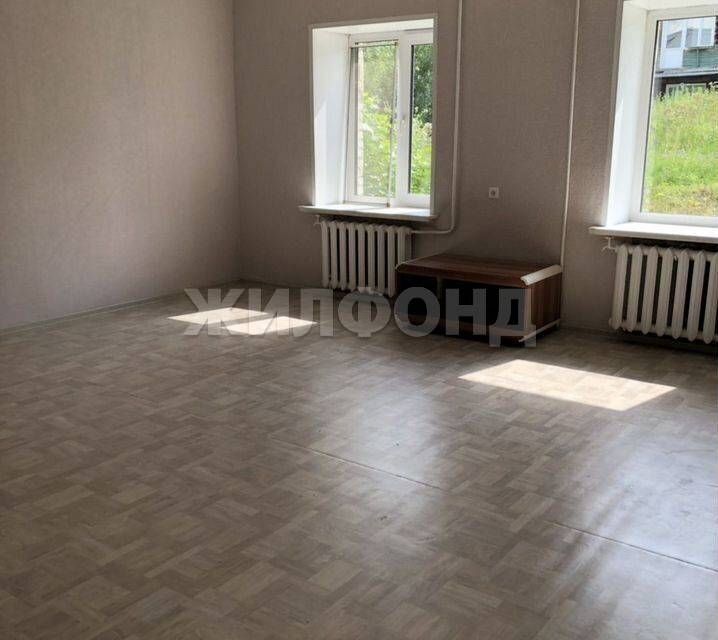 Продаётся 2-комнатная квартира, 55 м²