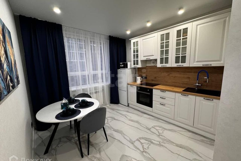 Продаётся 2-комнатная квартира, 53.6 м²