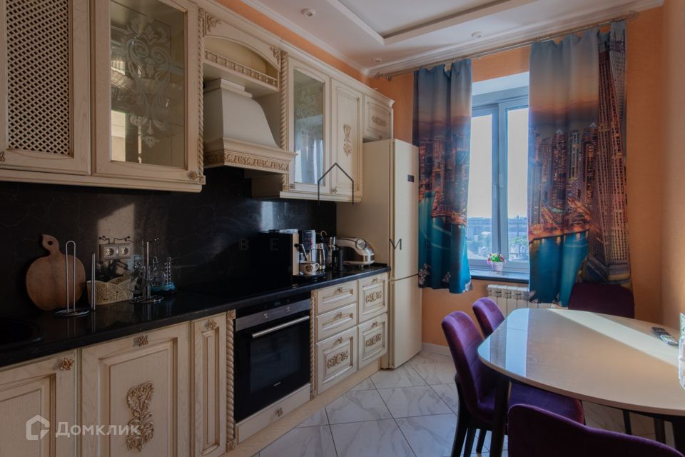 Сдаётся 2-комнатная квартира, 65 м²