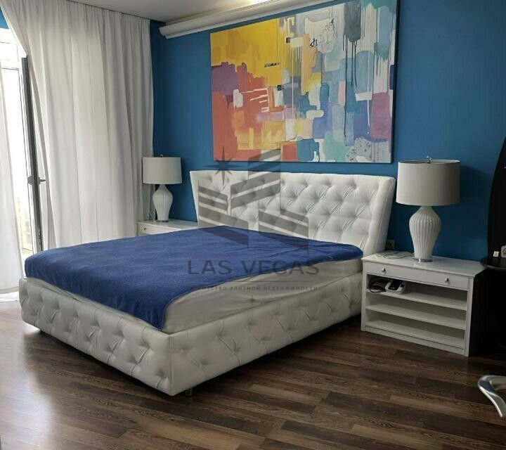 Сдаётся 3-комнатная квартира, 118 м²