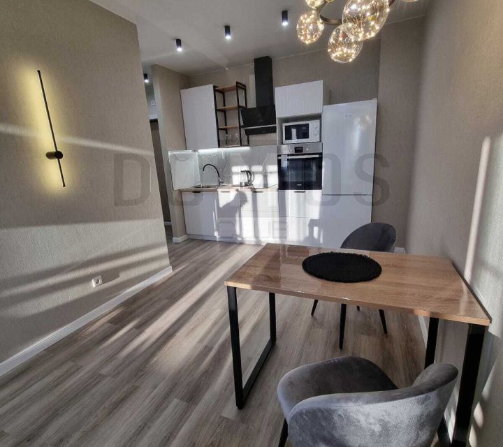 Продаётся 2-комнатная квартира, 40.5 м²