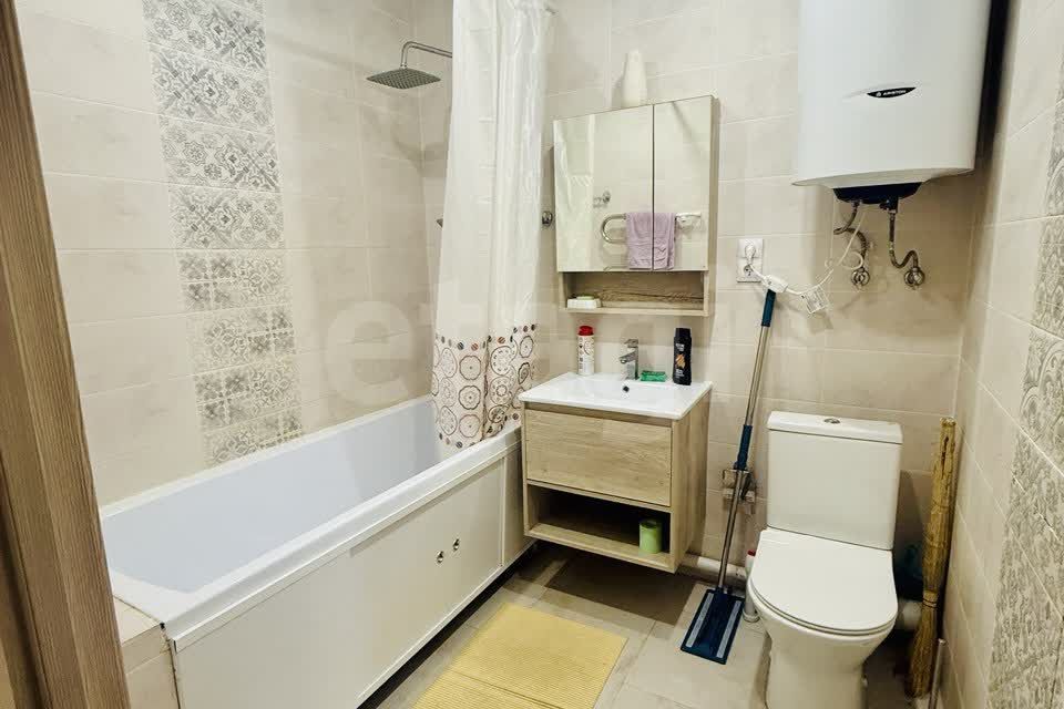 Продаётся 1-комнатная квартира, 44.6 м²
