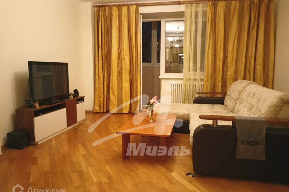 Сдаётся 3-комнатная квартира, 85 м²