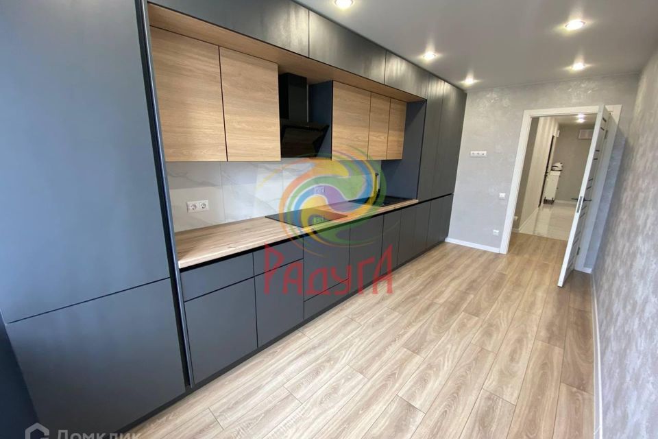 Продаётся 2-комнатная квартира, 67.1 м²