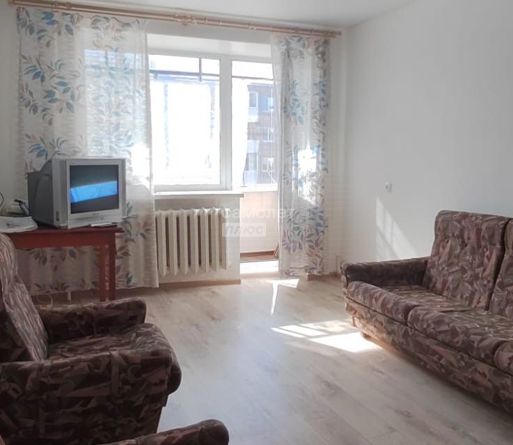 Продаётся 2-комнатная квартира, 44.8 м²