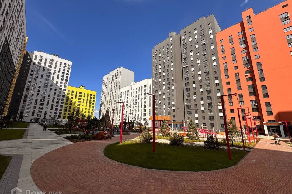Продаётся 3-комнатная квартира, 67.93 м²