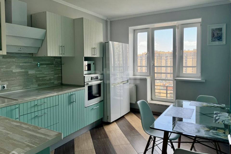 Продаётся 2-комнатная квартира, 60 м²