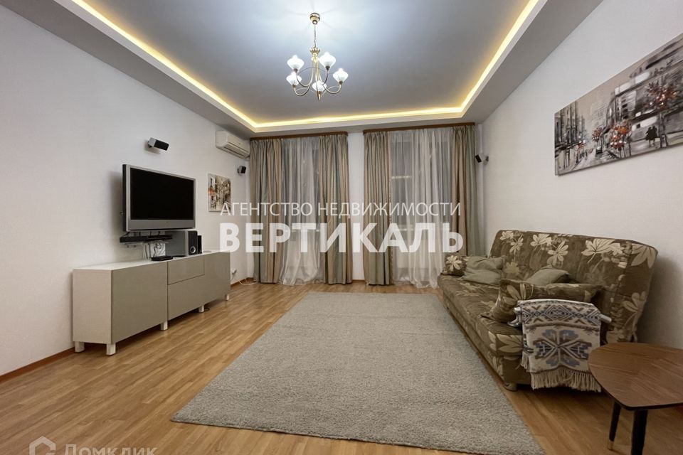 Сдаётся 2-комнатная квартира, 75 м²