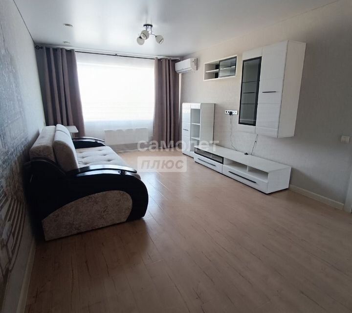 Продаётся 1-комнатная квартира, 40.8 м²