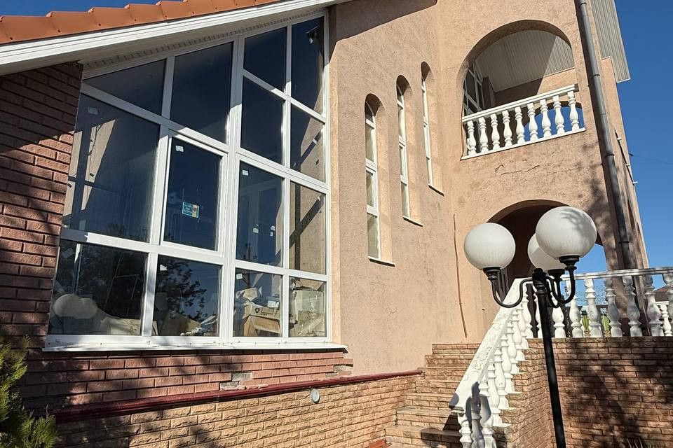 Продаётся 2-этажный дом, 188.8 м²